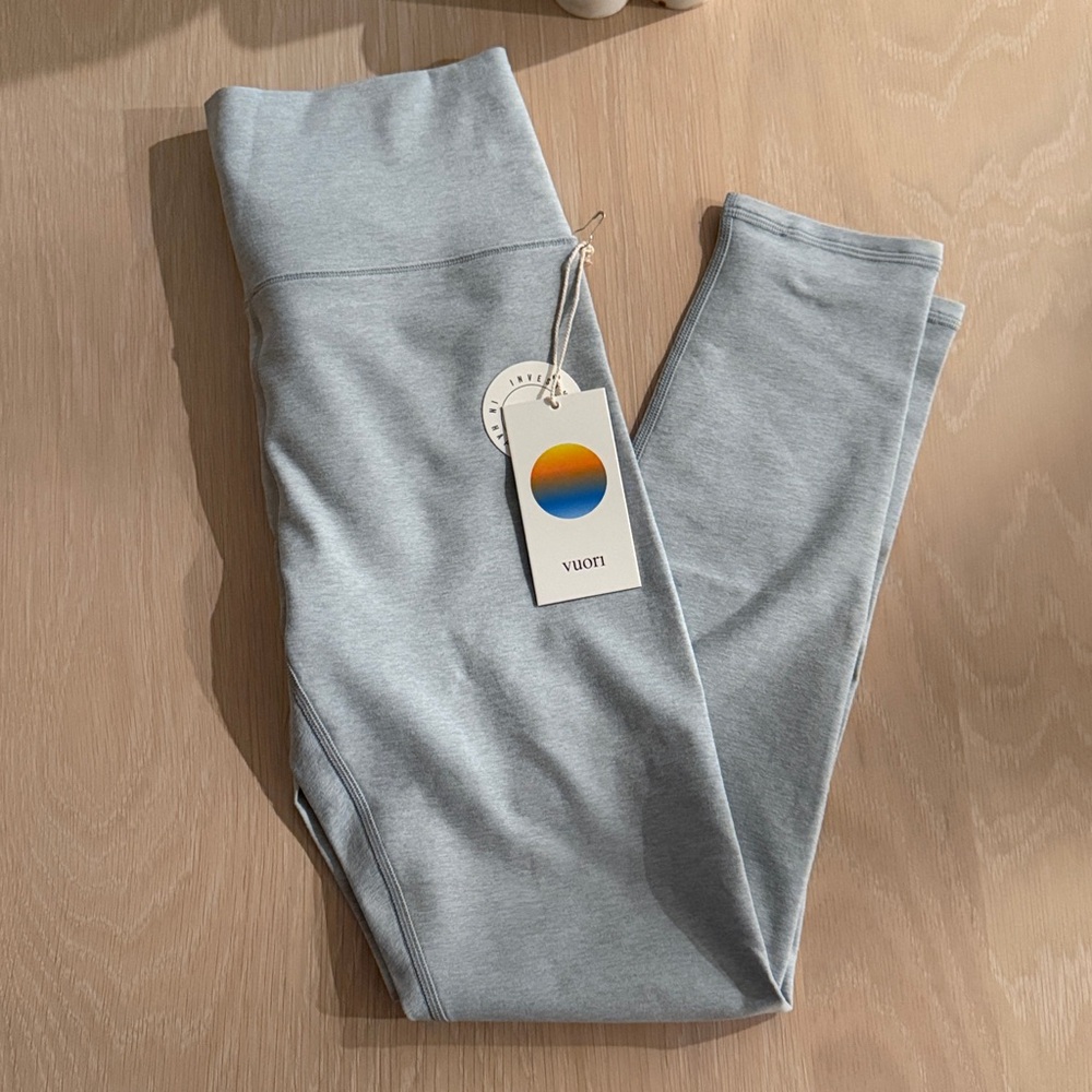 Vuori Clean Elevation legging NEW W/Tags- Medium - Picture 7 of 7